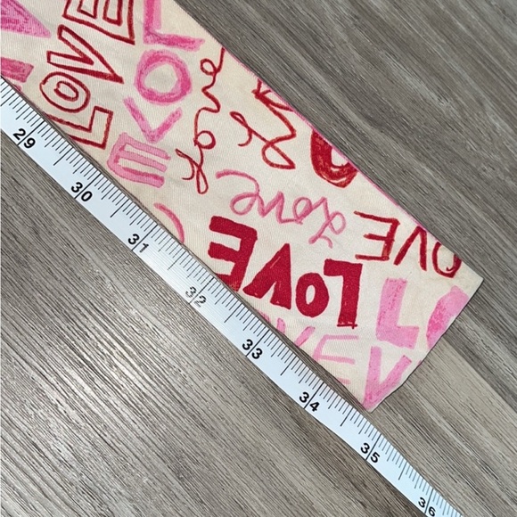 Authentic Coach Pink Love Headscarf. - Picture 11 of 13